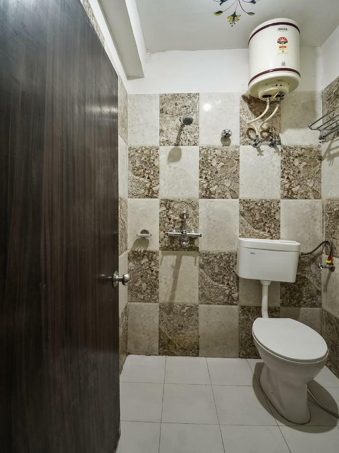 Oyo 48665 Kesar Palace Amer Экстерьер фото